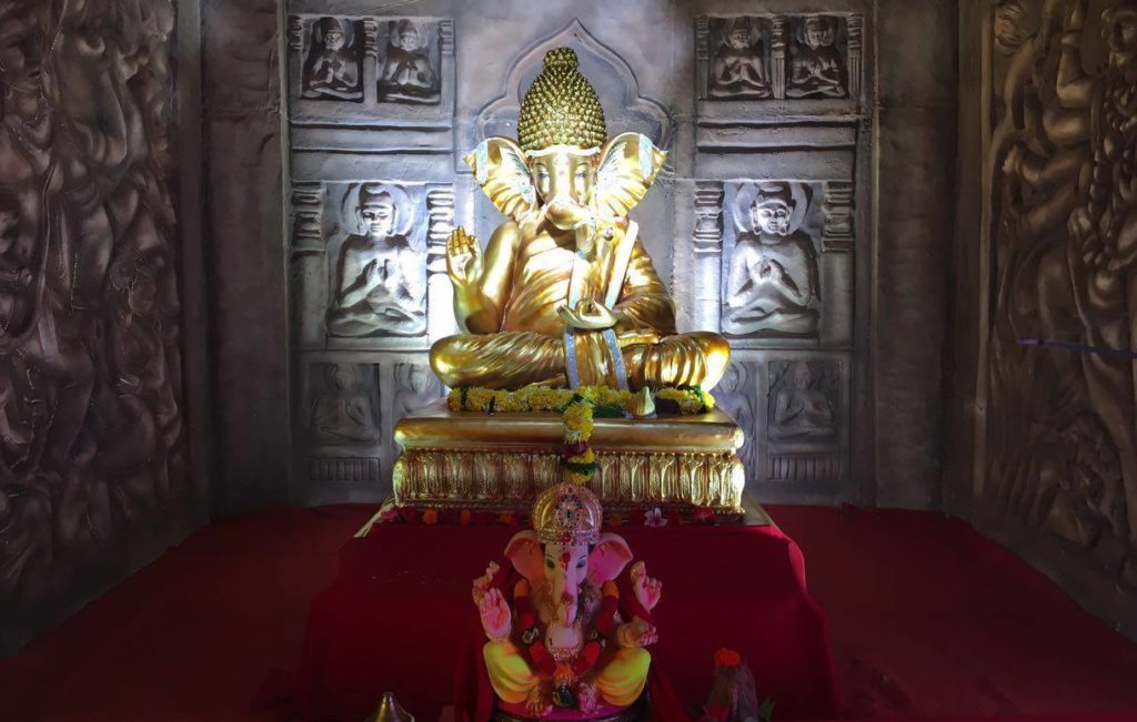 Buddha's Body and Gensha's Head Idol at Buddha Vihara?